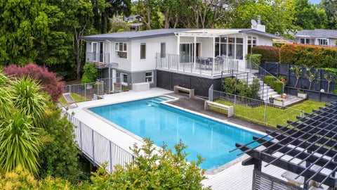 46 Pah Road, Cockle Bay, Auckland