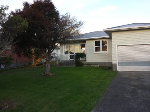 14 Anthony Grove, Paraparaumu Beach, Paraparaumu
