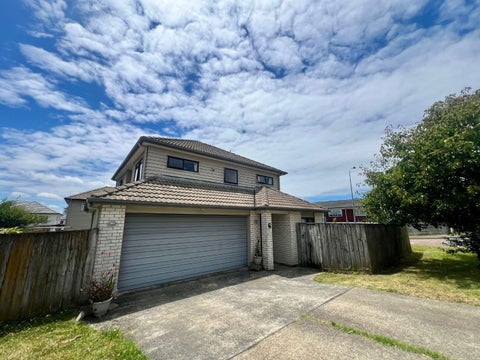 96 Mcleod Road, Te Atatu South, Auckland