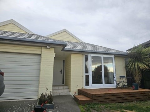 1/7 Orlando Crescent, Waimairi Beach, Christchurch