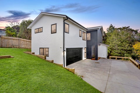 10A Windy Ridge Rd, Glenfield, Auckland