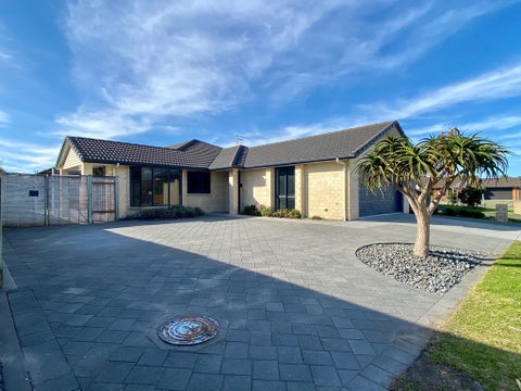 6 Addison Court, Papamoa Beach, Papamoa