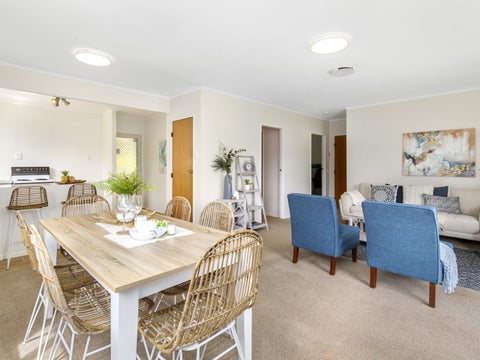 8B Florio Terrace, Tawa, Wellington
