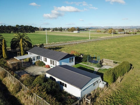 28 Somerset Road, Clareville, Carterton