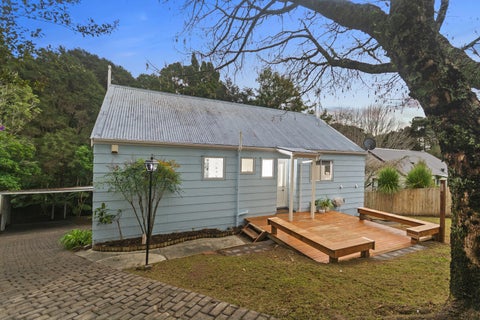 64 Wirihana Road, Titirangi, Auckland