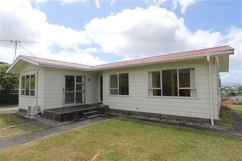 240 Mitchell Street, Brooklyn, Wellington
