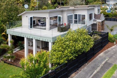 33B Bleakhouse Road, Howick, Auckland