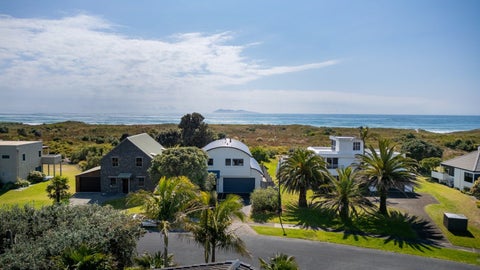 14B Wakanoi Place, Bowentown, Waihi Beach