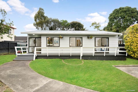 2/22 Northcote Road, Takapuna, Auckland