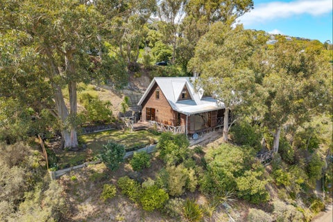 7 Cannon Hill Crescent, Mount Pleasant, Christchurch