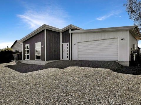 16 Rhoboro Road, Twizel, Twizel