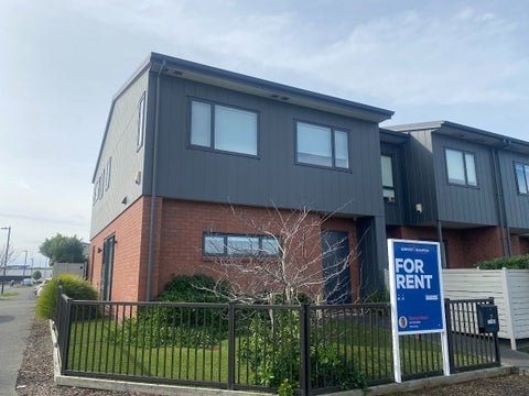 2 Orona Place, Conifer Grove, Takanini