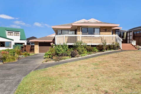 100 Racecourse Road, Waiuku, Waiuku