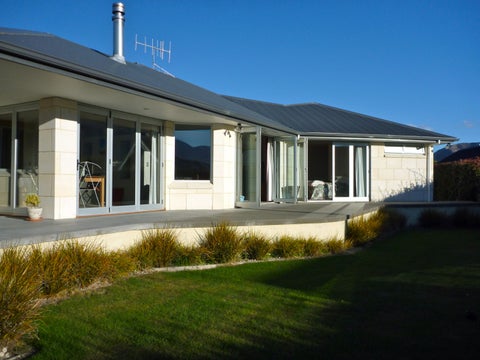 3 Bob Lee Place, Wanaka