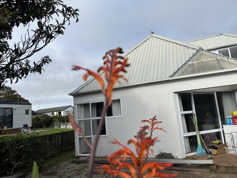 2/11 Richard Avenue, Bucklands Beach, Auckland