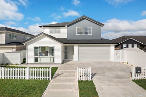 12 Surf View Crescent, Red Beach, Red Beach