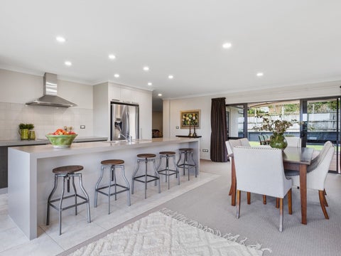 9 Merlot Drive, Pyes Pa, Tauranga
