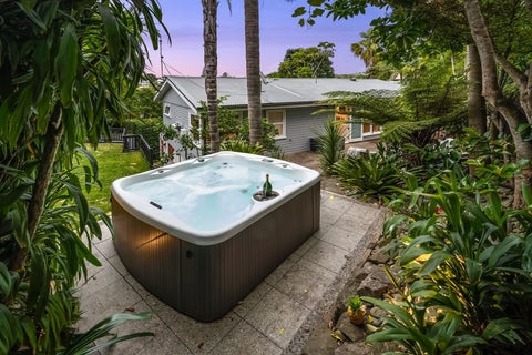 1 Heathcote Road, Castor Bay, Auckland