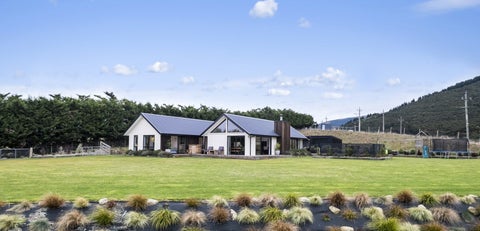 215 Munro Road, Berwick, Outram