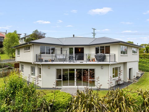 9 Eastbank Street, Waverley, Dunedin