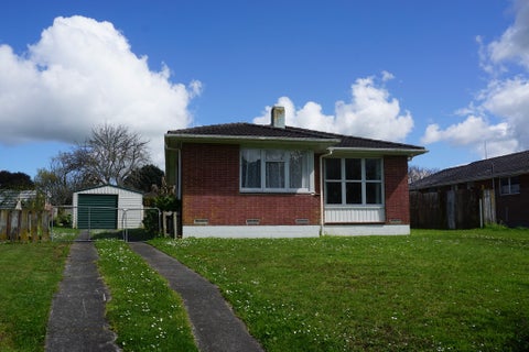 18 James Henry Crescent, Huntly, Huntly