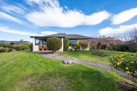 6 James Cross Place, Mapua