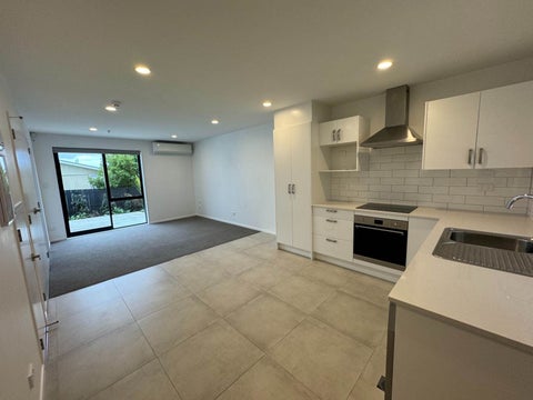 121B Waimumu Road, Massey, Auckland