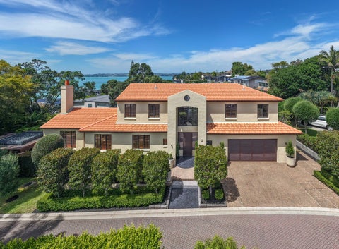 2 Glenoaks Rise, Mellons Bay, Auckland