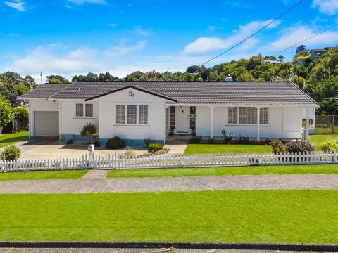 73 Parkes Avenue, Saint Johns Hill, Whanganui