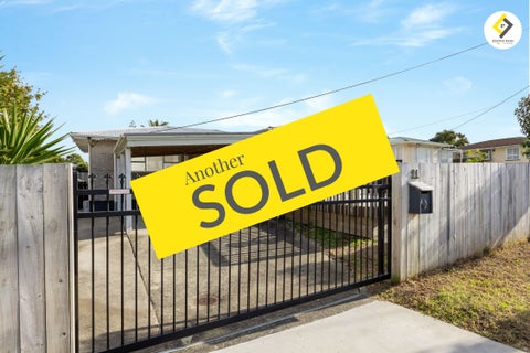 11 Chorley Avenue, Massey, Auckland