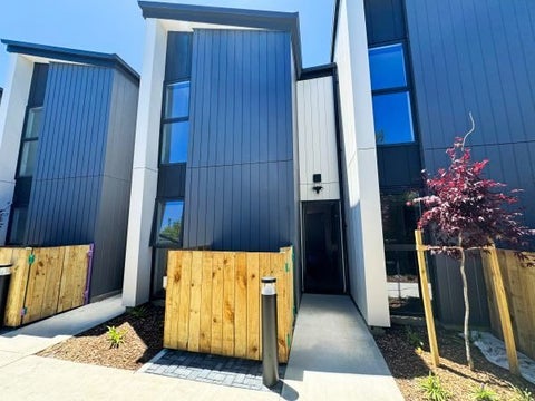 3/79 Edmonton Road, Henderson, Auckland