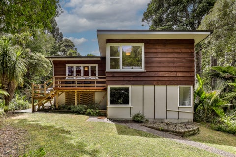 85 Tanekaha Road, Titirangi, Auckland