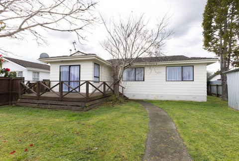 10 Cedar Grove, Highbury, Palmerston North