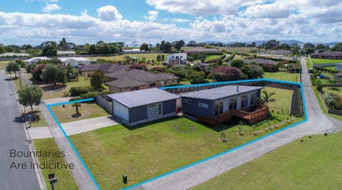 24 Omana Avenue, Helensville