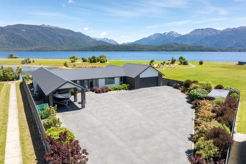 21 Red Deer Place, Te Anau, Te Anau