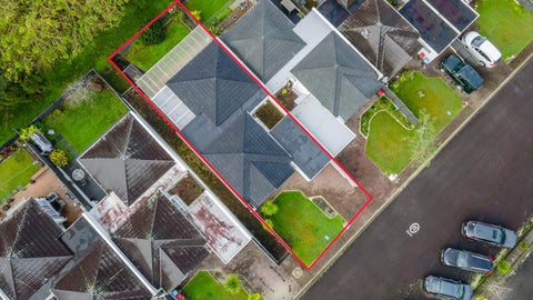 13 McAlister Place, Mount Roskill, Auckland