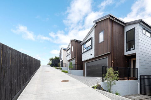 42C Gordon Avenue, Milford, Auckland