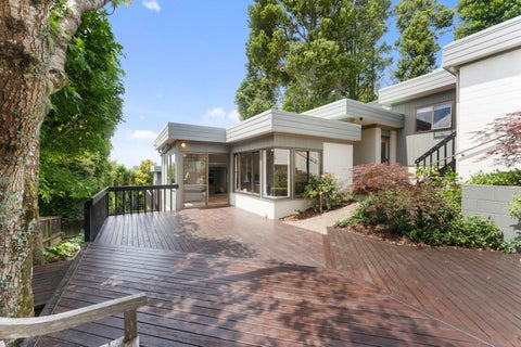 8 Harper Street, Chatswood, Auckland