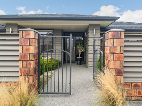 14 Hulme Way, Raumati Beach, Paraparaumu