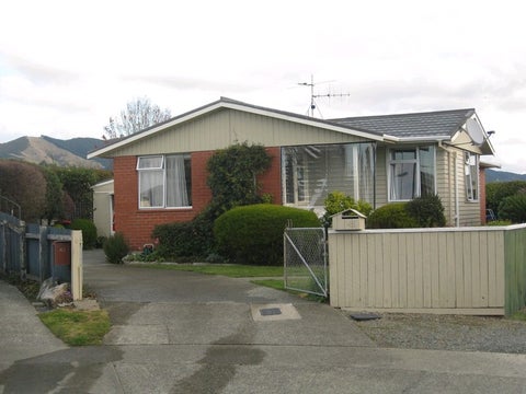45 Kipling Crescent, Stoke, Nelson