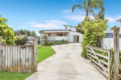 25 Bell Road, Beachlands, Auckland