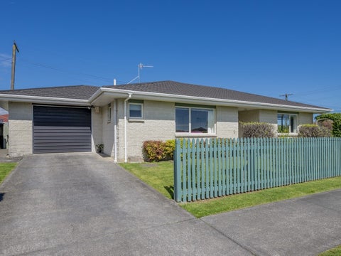 8 Hemi Street, Waikanae