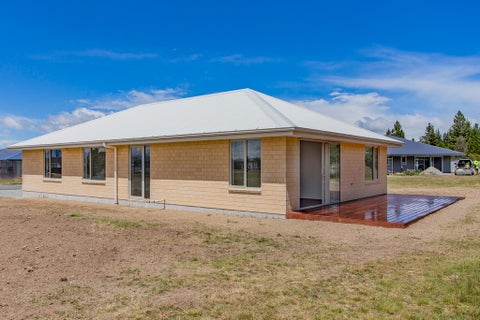 34 Rhoboro Road, Twizel
