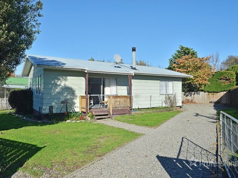 72 Woodward Street East, Featherston