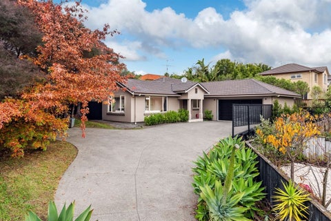 8 Red Oak Place, Schnapper Rock, Auckland