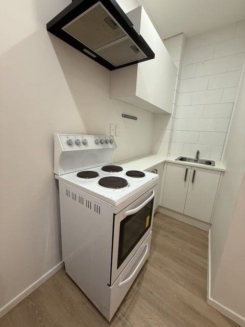 2A Bel Air Drive, Hillsborough, Auckland