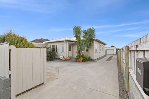 1/297 Carrington Street, Vogeltown, New Plymouth