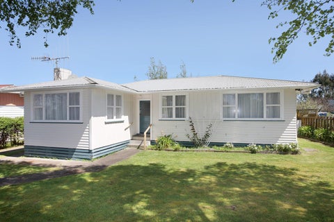 35 Hendersons Line, Marton