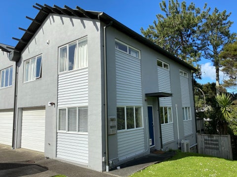 25 Pecan Place, Avondale, Auckland