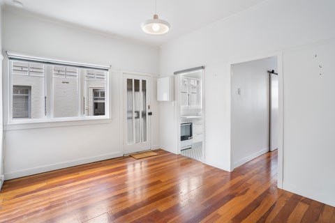 2/2 Railway Street, Newmarket, Auckland